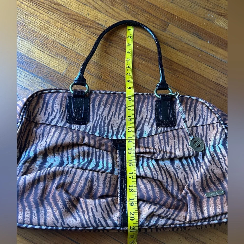 Travelon Tiger Print Travel Bag - Picture 5 of 9